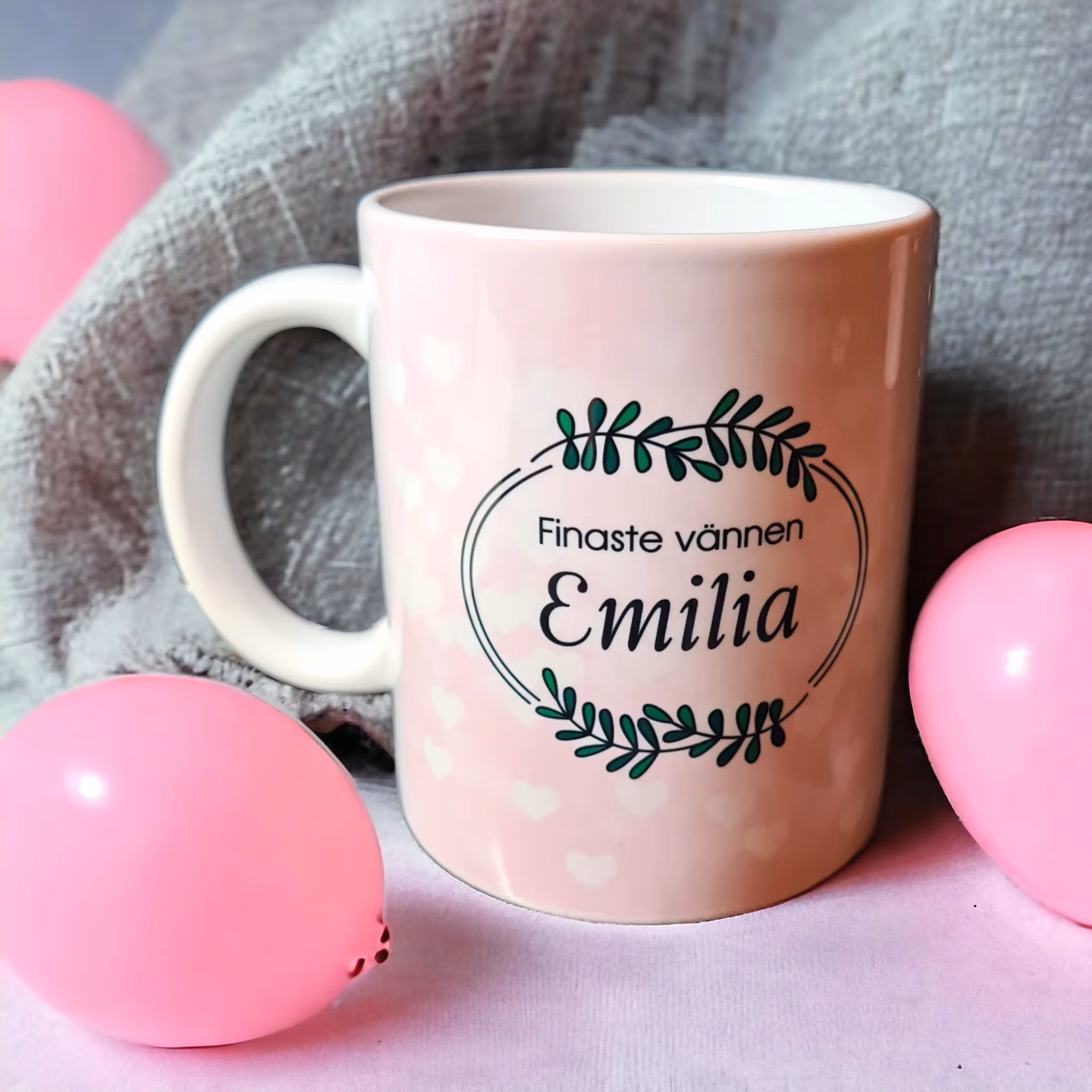 Personlig mugg med namn  till vännen kompisen bästisen - www.bellebi.se