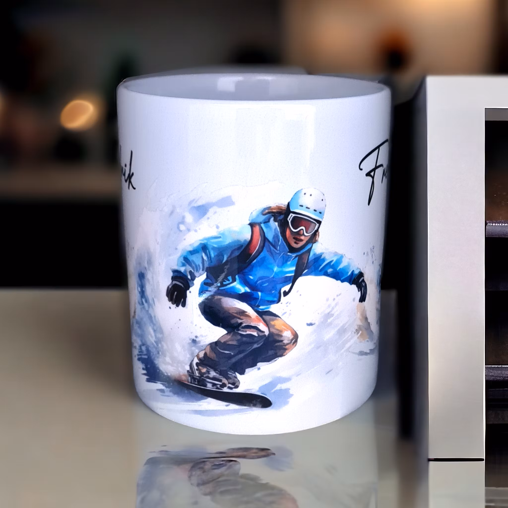 Personlig mugg med snowboardåkare namn - www.bellebi.se