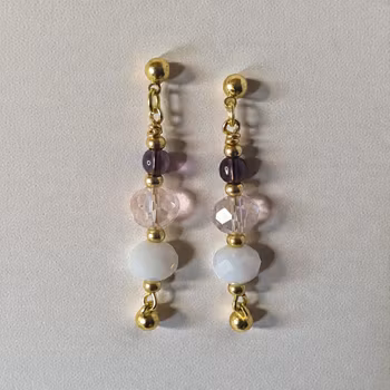 Örhängen med glaspärlor