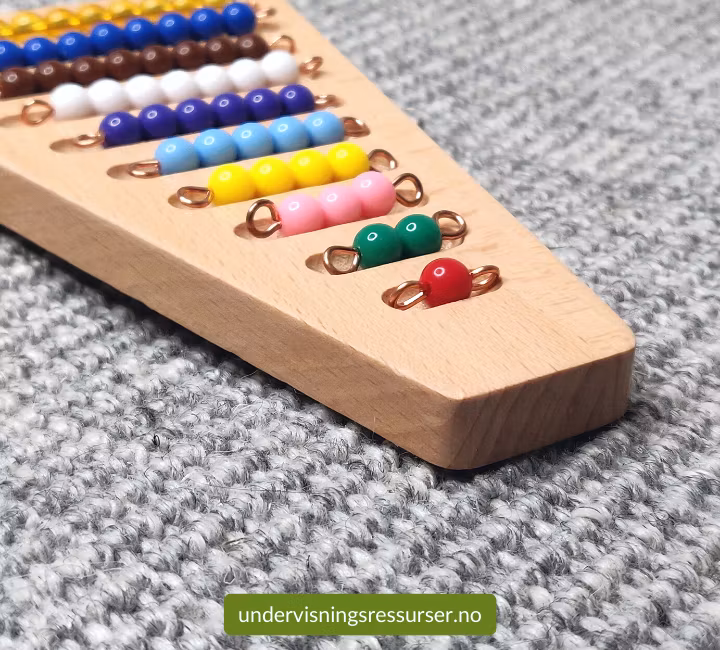 Perlebrett, perlepyramide - konkretiseringsmateriell matematikk