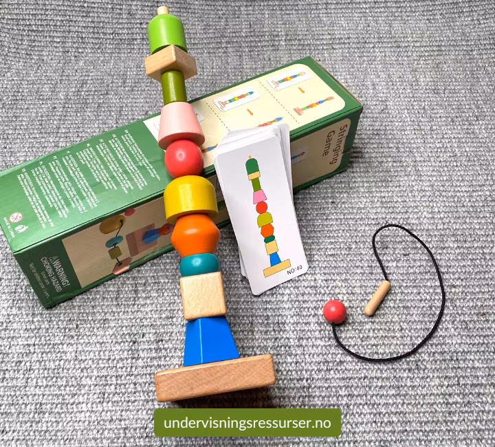 Læringsspill mønster, form- og farge: Stringing game