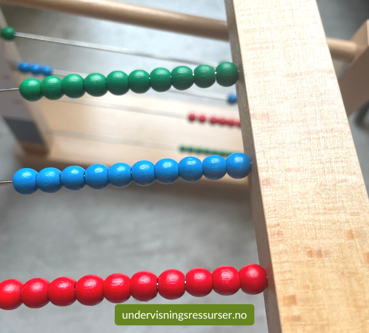 Kuleramme, Perleramme, Montessori abakus (bead frame)