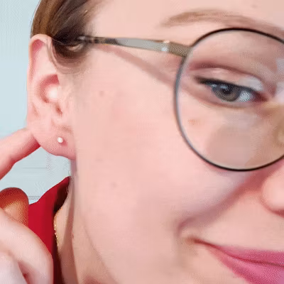18K Diamanter Comfort Små Örhängen Återvunnet Guld