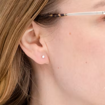 Smaragd Labbodlad Mini Comfort Örhängen Återvunnet Silver