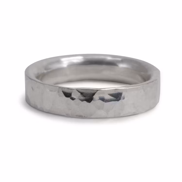 Handgjord bred silverring Återvunnet silver
