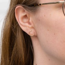 18K Luna Örhänge i Återvunnet Guld