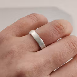Ring Matt 4,5 mm i Återvunnet Silver