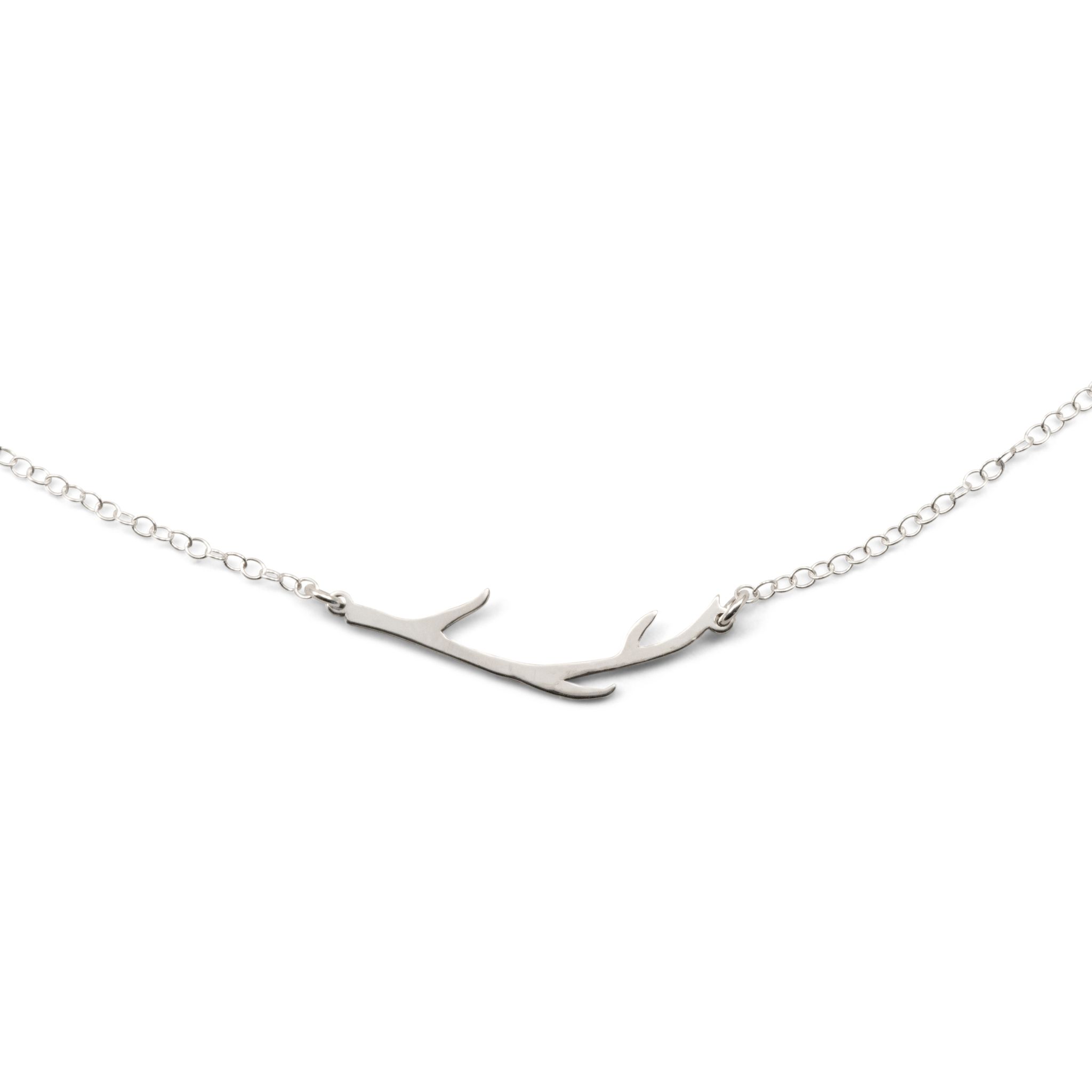 Horn – Kort Halsband i Återvunnet Silver