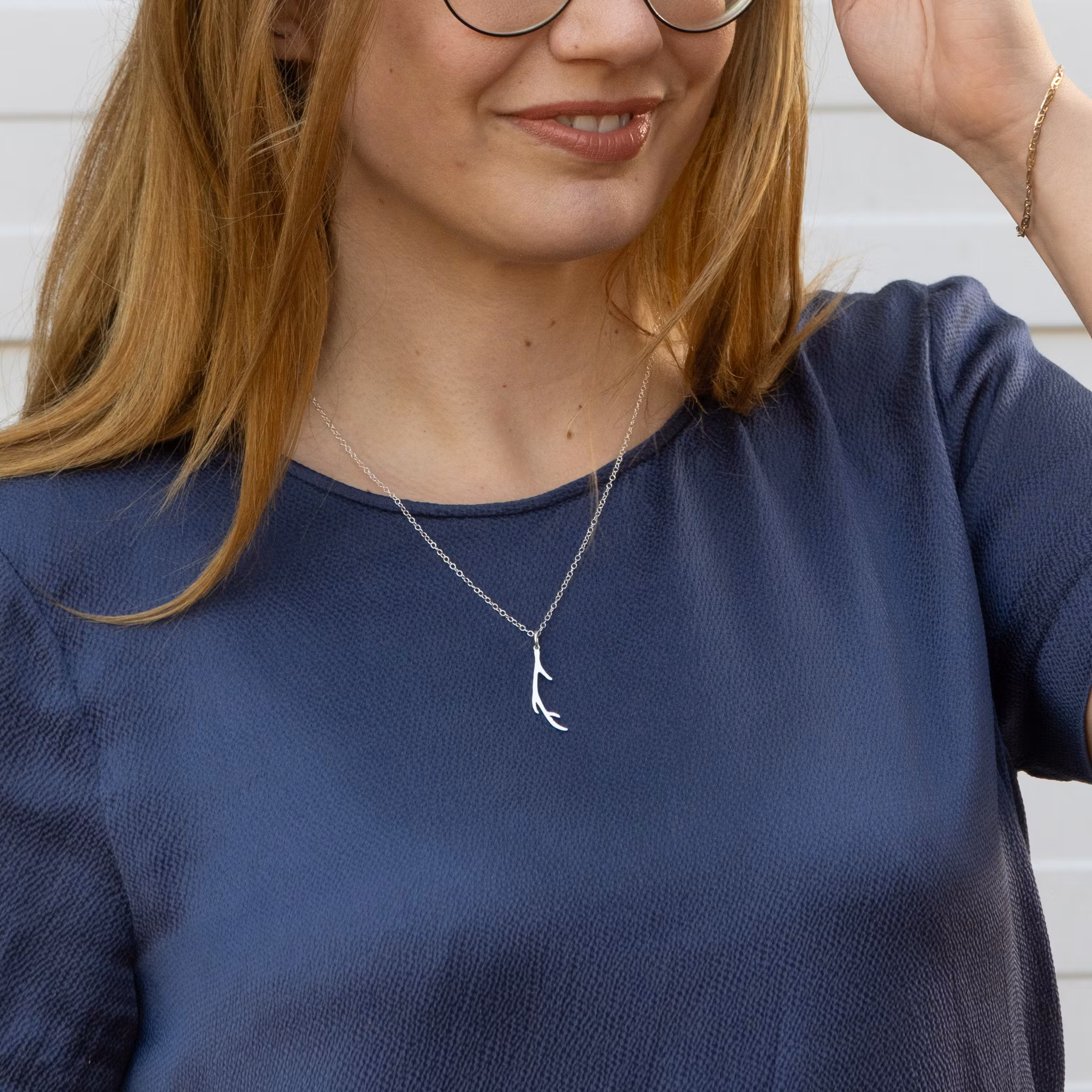 Horn – Långt Halsband i Återvunnet Silver