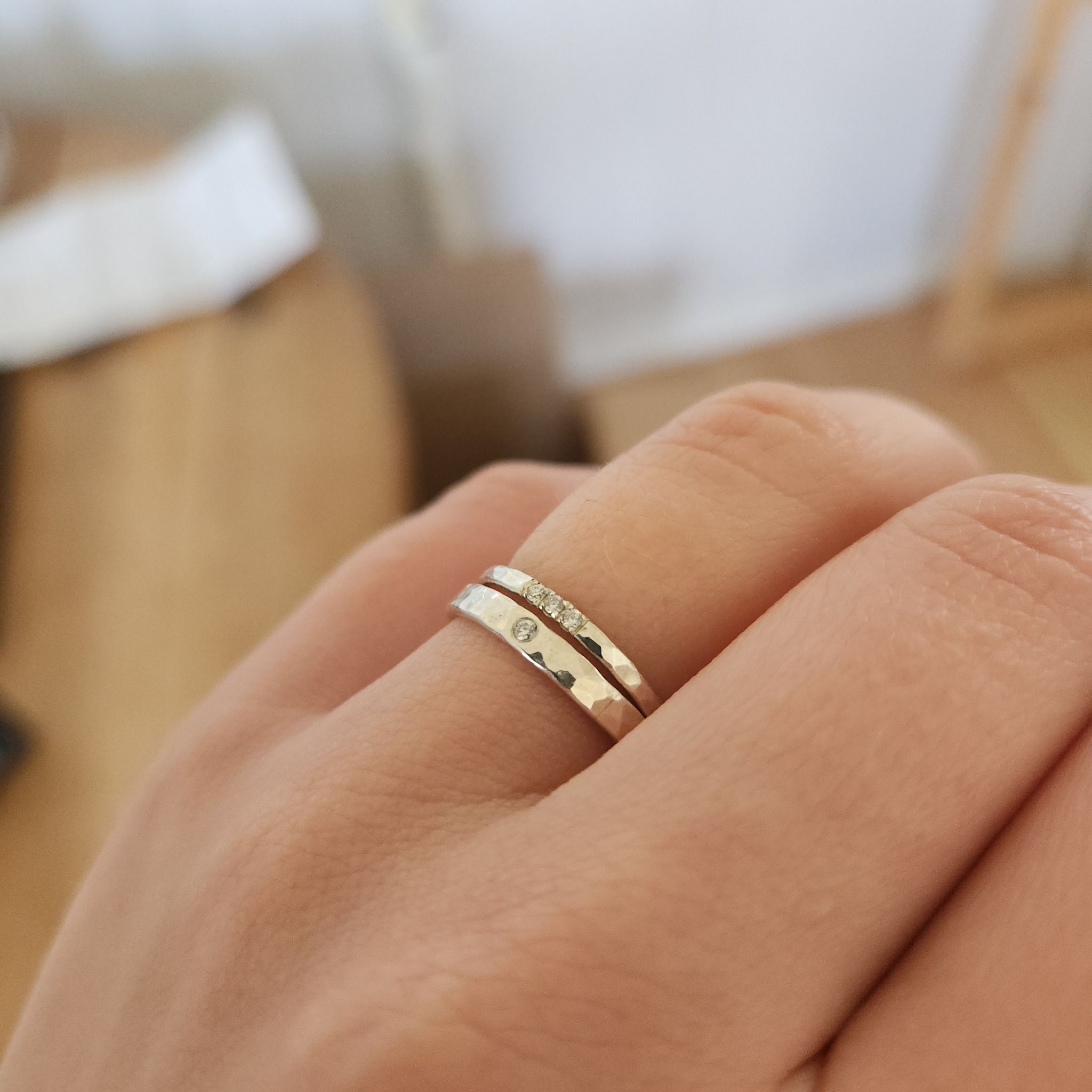 Lilly Ring med Återvunnen Diamant Silver Alliansring