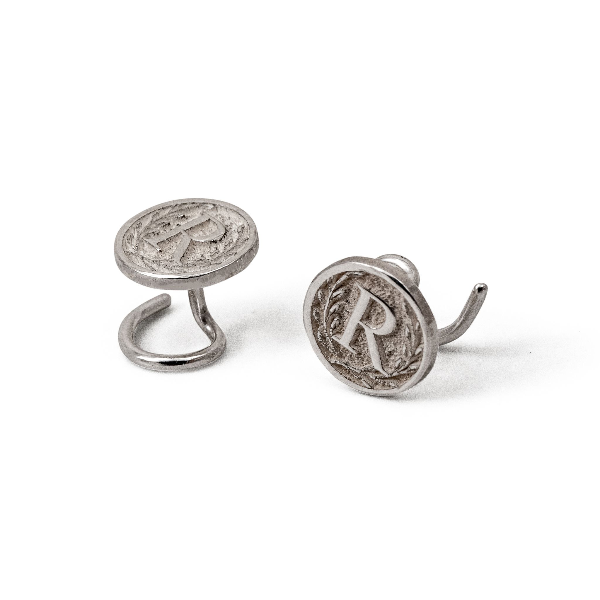 Letter Coin - Comfort Örhängen i Återvunnet Silver