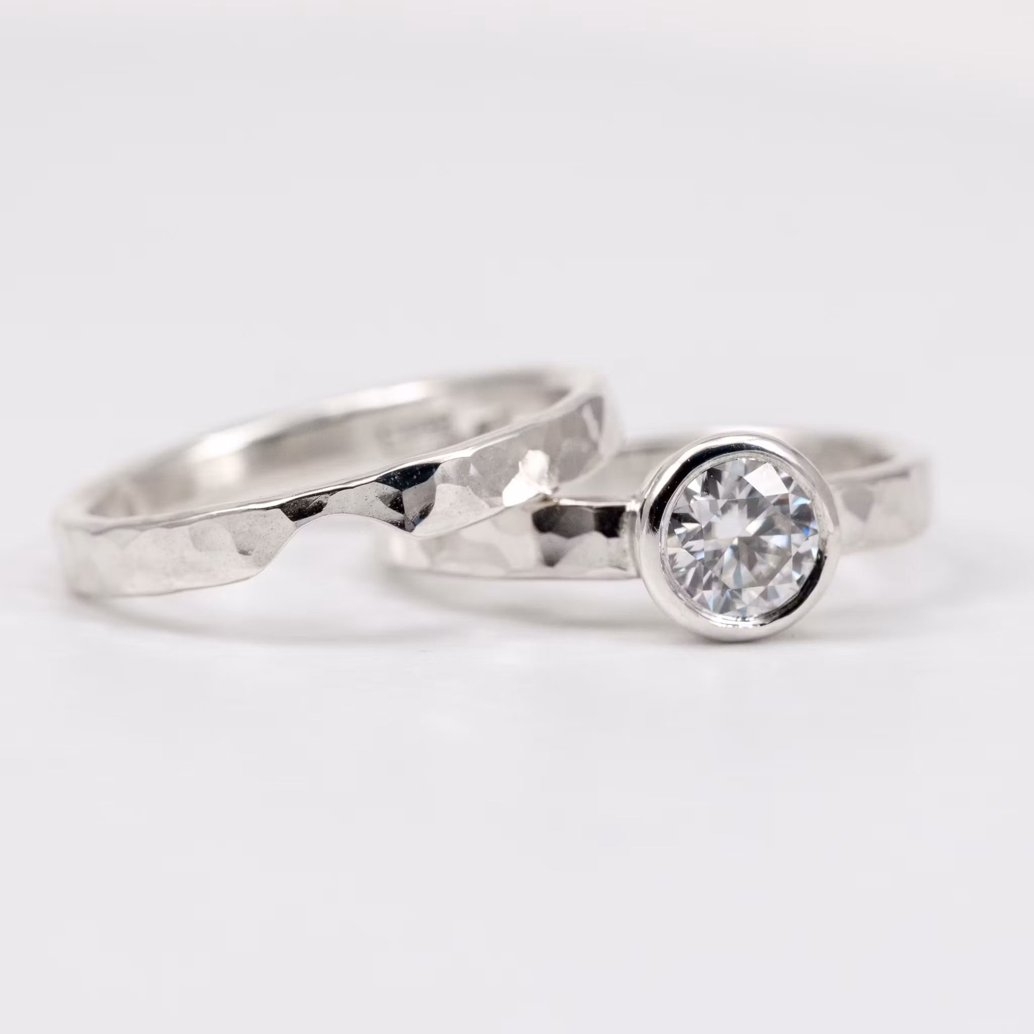 Greta - Moissanite 0,5 ct Förlovningsring Återvunnet Silver