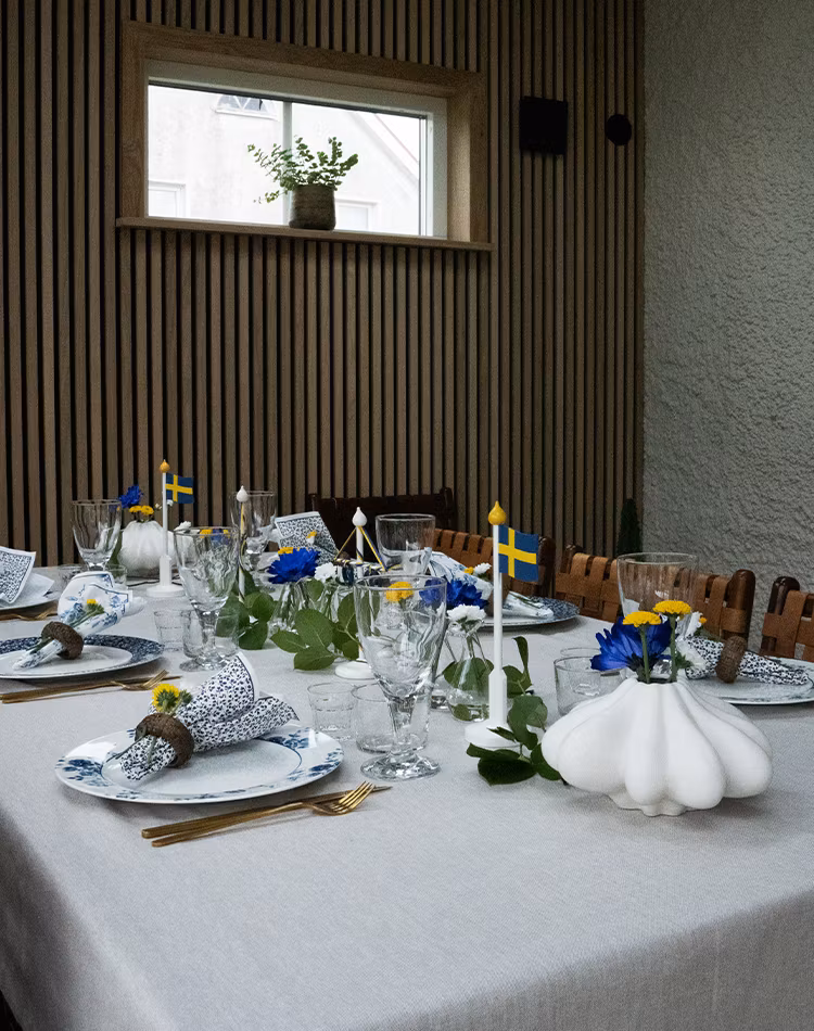 Svensk flagga vit stång 25 cm