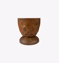 Rostig pokal kruka
