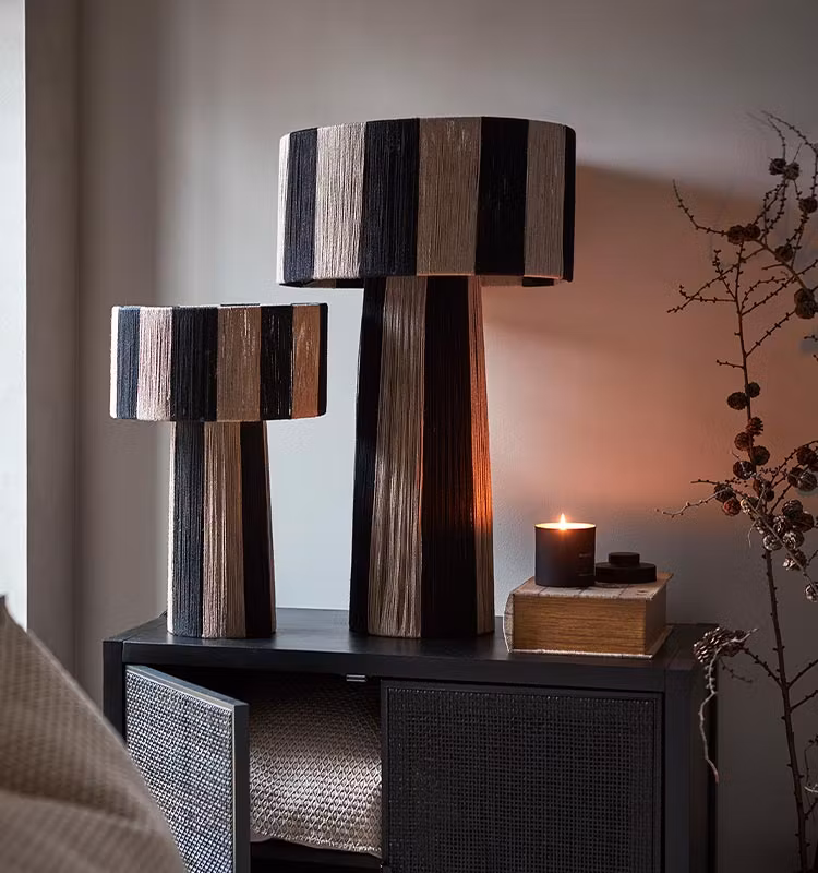 Jullan Bordslampa Ivory / Natur