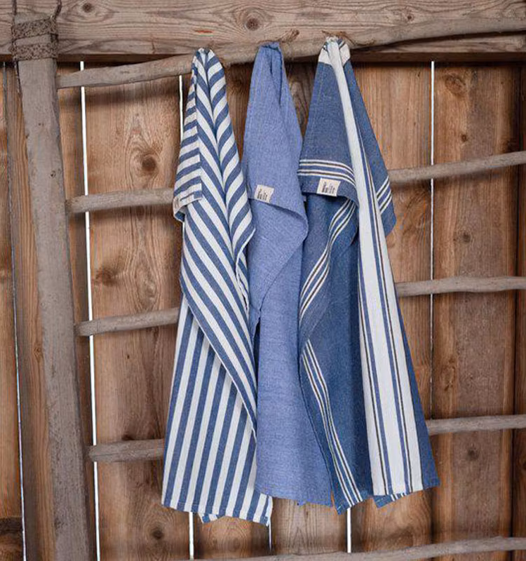Svea kökshandduk Denim klassisk rand