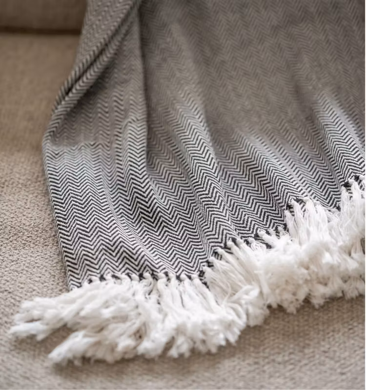 Ekel fiskben pläd, återv bomull sv/off-white