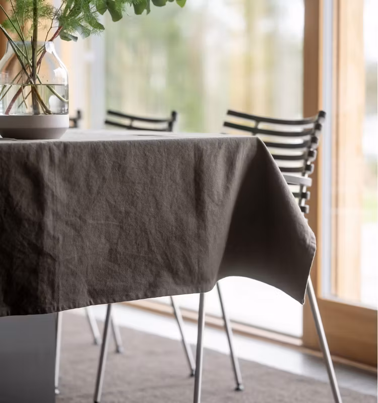 Bånnsträck duk hampa, khaki 135x250cm