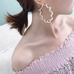 Hoop Örhängen med Pärlor - Guld färg | Hot Woman Clothes