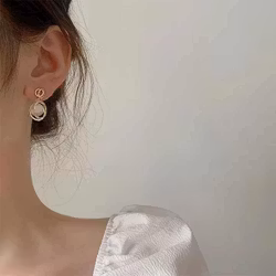 Ovala Dinglande Örhängen med Guld färg & Strass