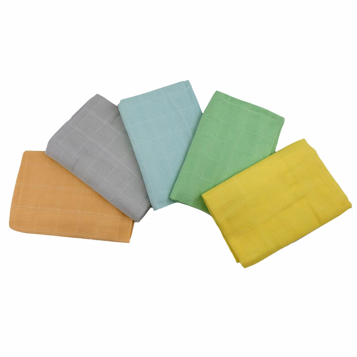 En halv cirkel med tygblöjor i form av vikblöjor gjorda i ekologisk bomulls muslin. Vikblöjorna är gula, orangea, blå, lila och gröna. från Avo&Cado. A half circle of cloth diapers/ flat diapers in di