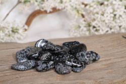 Snöflingeobsidian