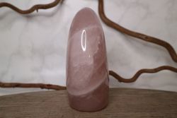 Rosenkvarts Free Form