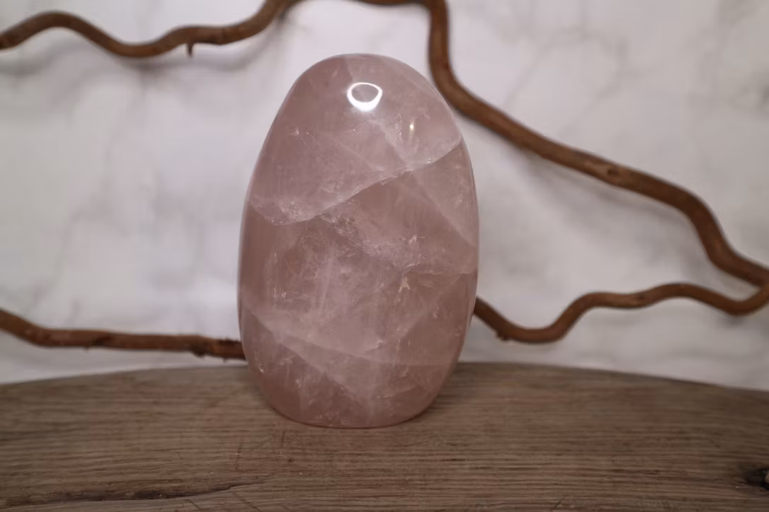 Rosenkvarts Free Form
