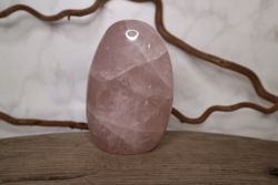 Rosenkvarts Free Form