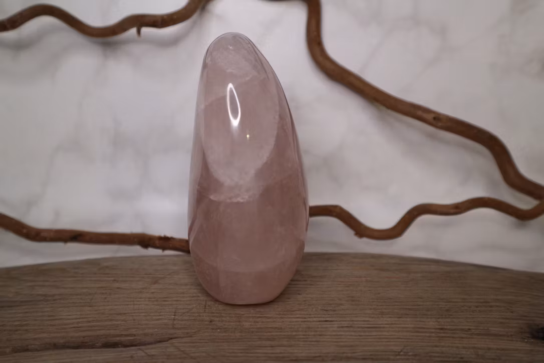 Rosenkvarts Free Form