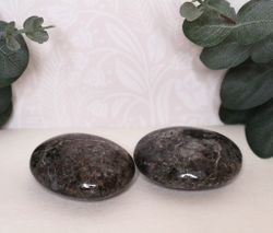 Yooperlite "Glowing stone" handsten