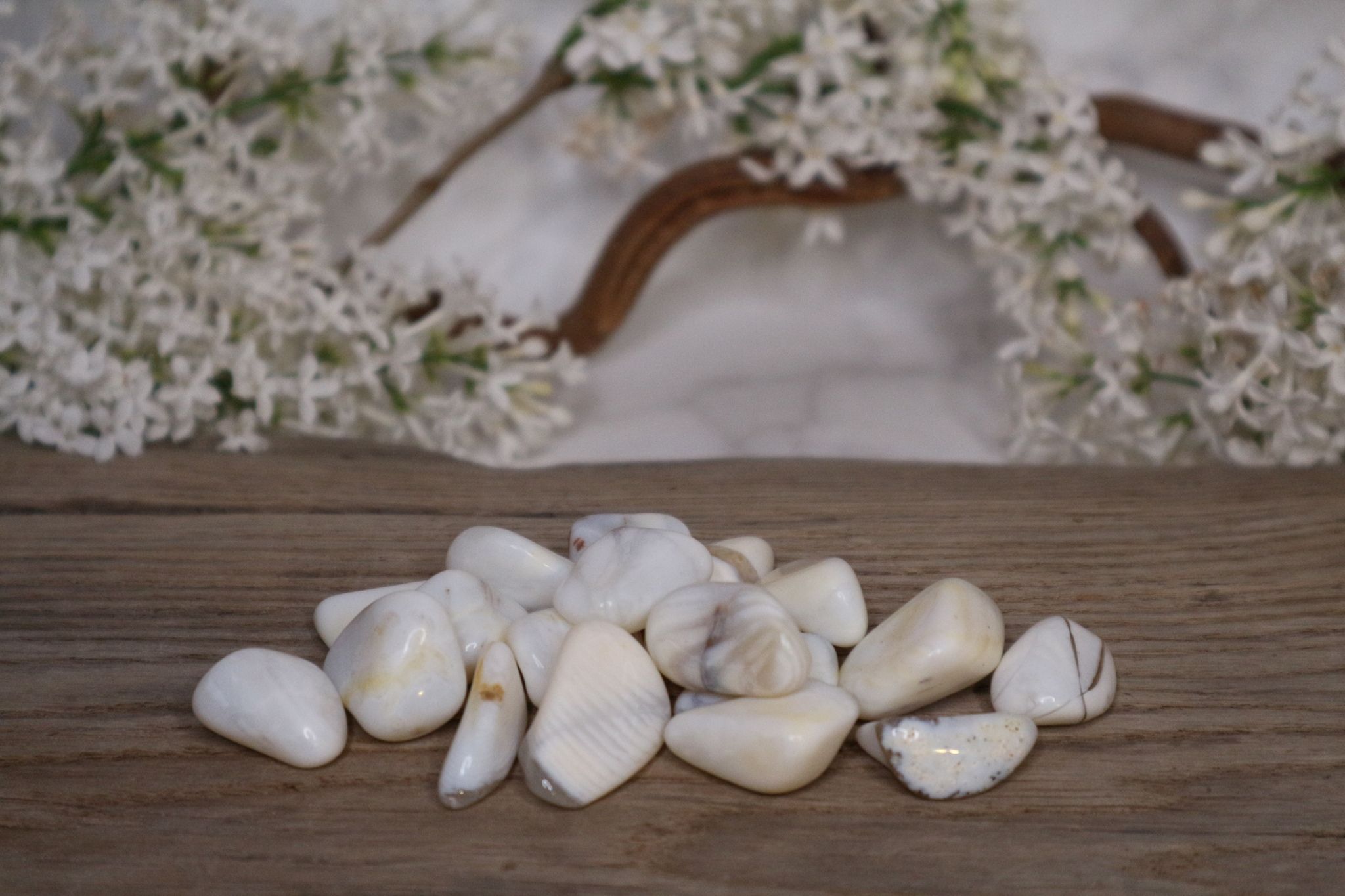 Vit opal Oktober