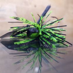 Gremlin UV - Bladed WG Football 4/0 Premium