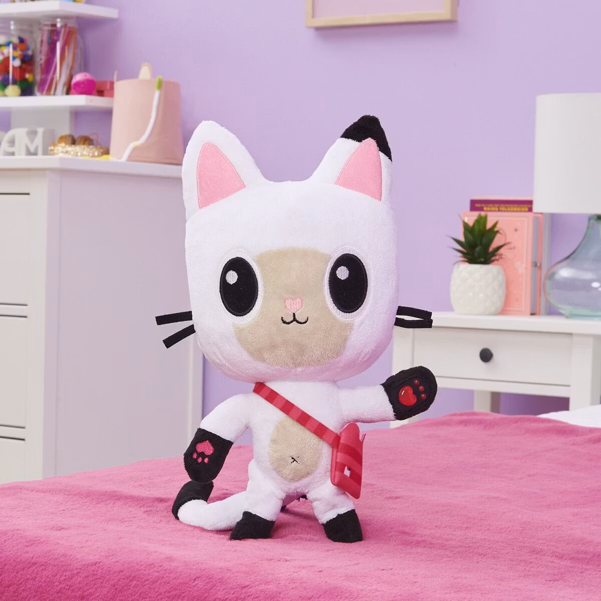 Gabby's Dollhouse Talking Pandy Paws 33 cm