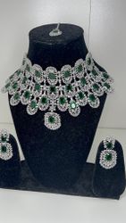 Necklace set sliver/green