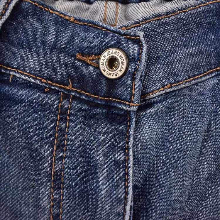 ANDRASORTERING Jeans Ottavia BLÅ Storlek L (40) - Marta du Chateau