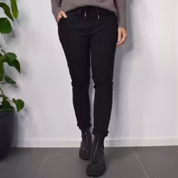 ANDRASORTERING Stretchig Byxa Alva SVART