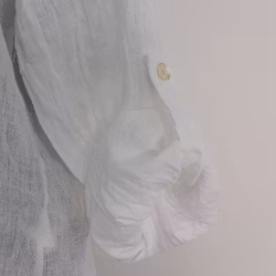 ANDRASORTERING Linneblus med Krås VIT