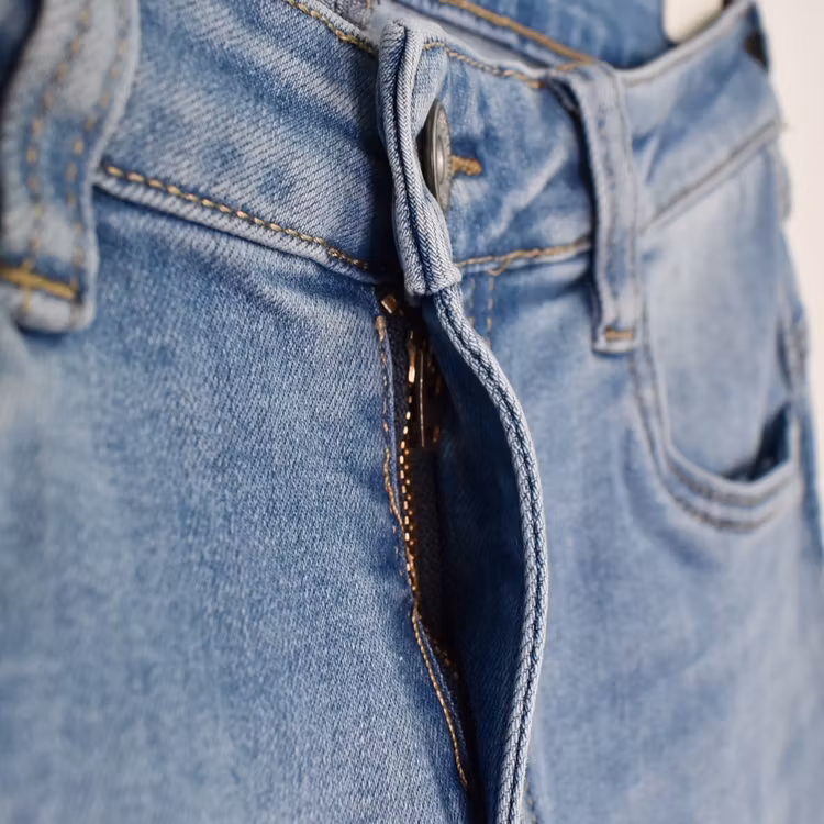 ANDRASORTERING Jeans med Gylf LJUS BLÅ Storlek M/38 - 3D Denim