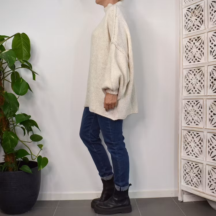 SECOND HAND! Stickad Tröja Over Sized ECRU