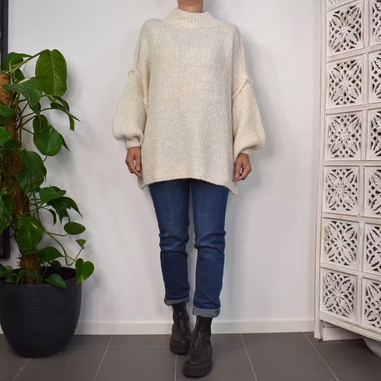 SECOND HAND! Stickad Tröja Over Sized ECRU