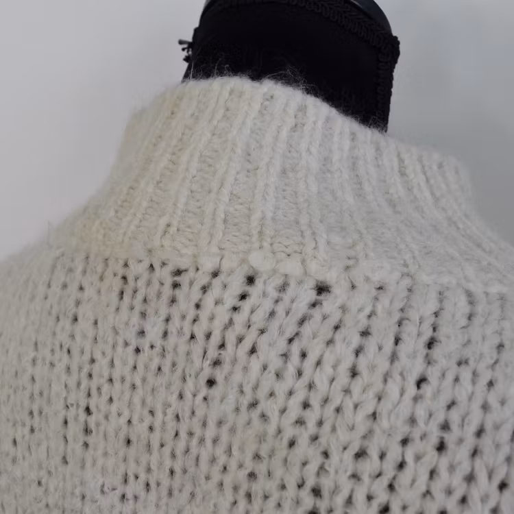 SECOND HAND! Stickad Tröja Over Sized ECRU