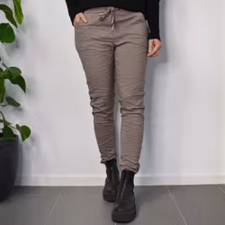 ANDRASORTERING Stretchig Byxa Alva TAUPE