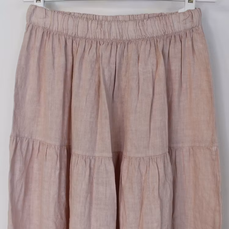 ANDRASORTERING Linnekjol med volanger ROSA