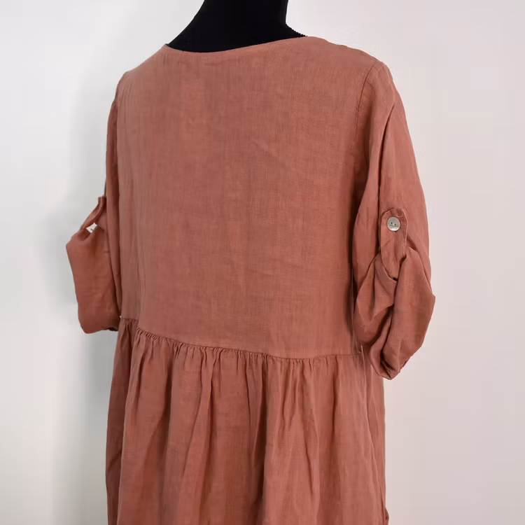 ANDRASORTERING Linneklänning med Fickor MELOGRANO