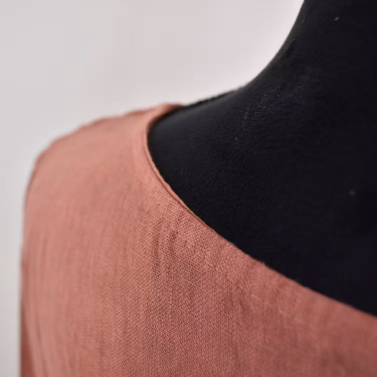 ANDRASORTERING Linneklänning med Fickor MELOGRANO