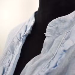 ANDRASORTERING Linneklänning Krås CIELO