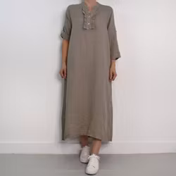 ANDRASORTERING Linneklänning Krås FANGO