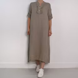 ANDRASORTERING Linneklänning Krås FANGO