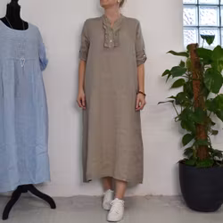 ANDRASORTERING Linneklänning Krås FANGO